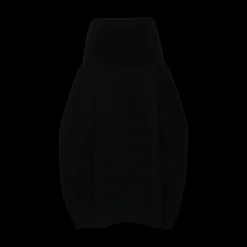 Rounded Skirt